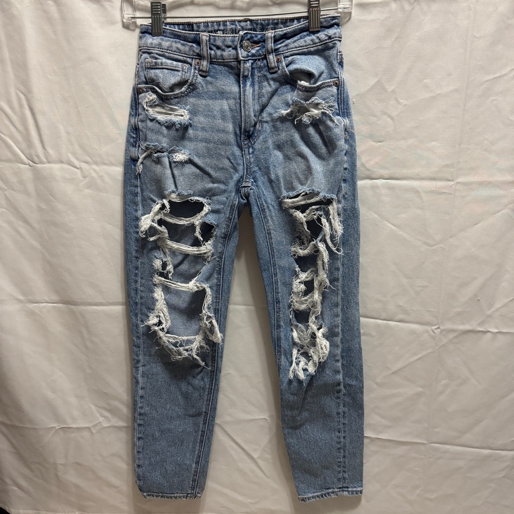 American Eagle Distressed Blue Women's Jeans